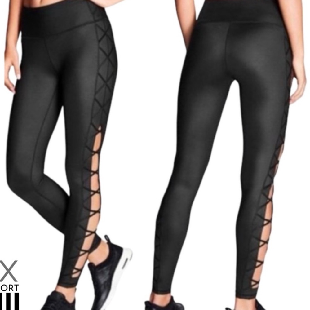 NWOT Victoria’s Secret Knockout Black Leggings Medium Long